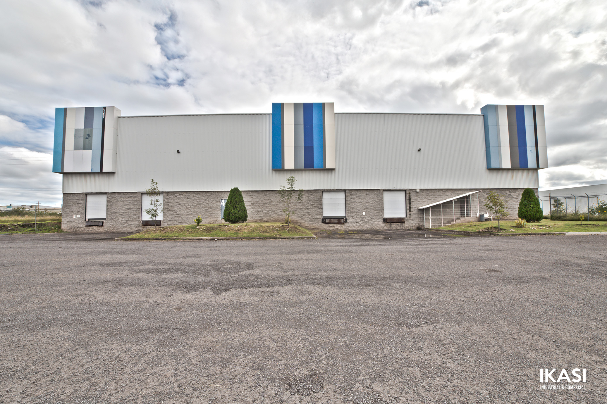Irapuato Industrial Space for Lease 30,139 sq ft (2,800 m2)
