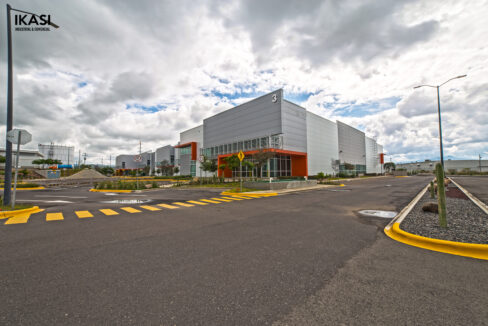 Industrial_warehouse_at-Silao-Industrial-Park_Industrial-Realtor_Puerto-Interior_11