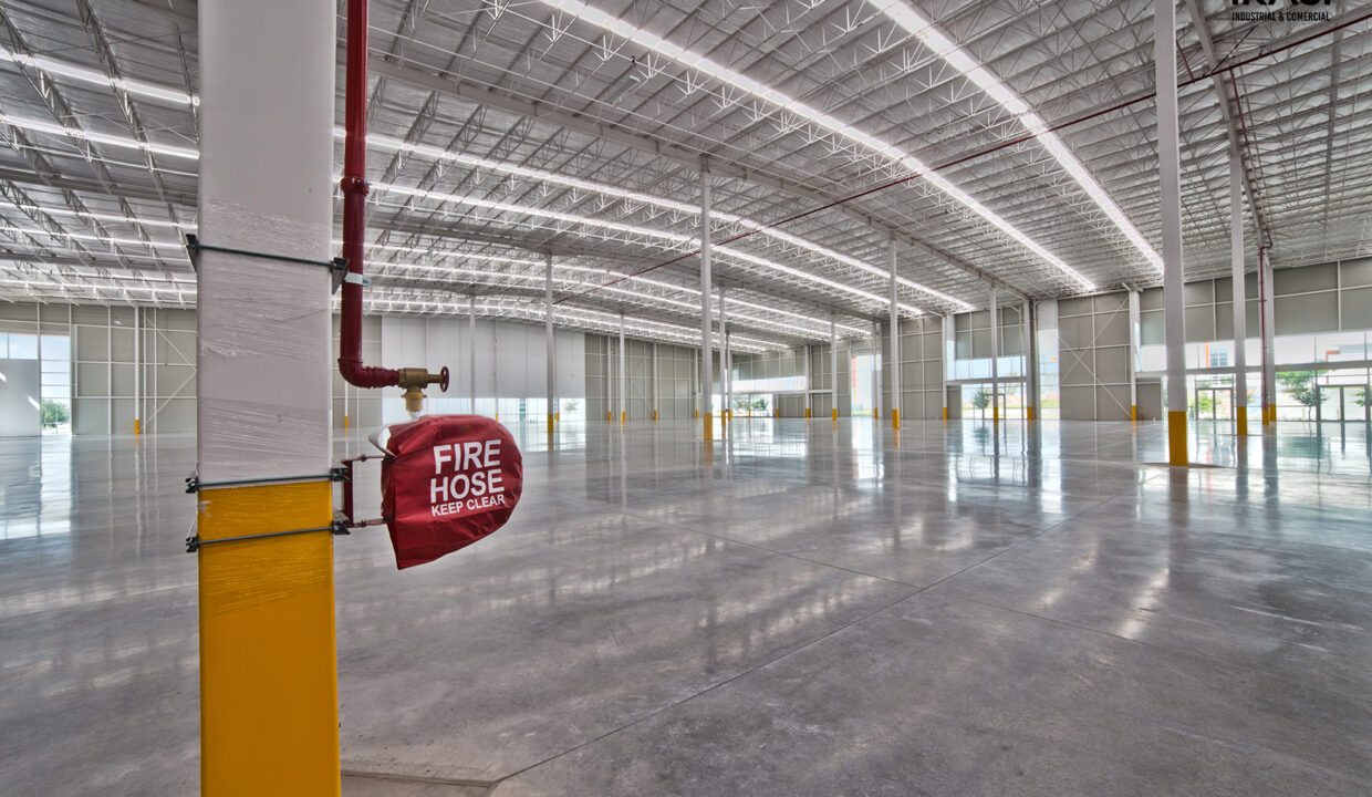 Industrial_warehouse_at-Silao-Industrial-Park_Industrial-Realtor_Puerto-Interior_28