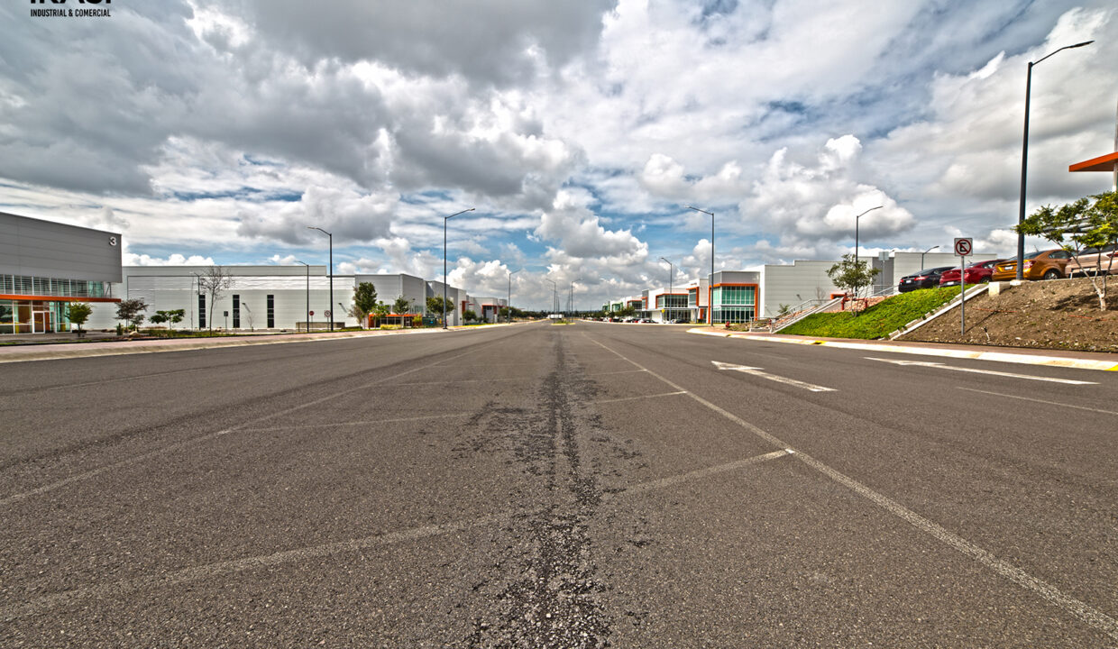 Industrial_warehouse_at-Silao-Industrial-Park_Industrial-Realtor_Puerto-Interior_30