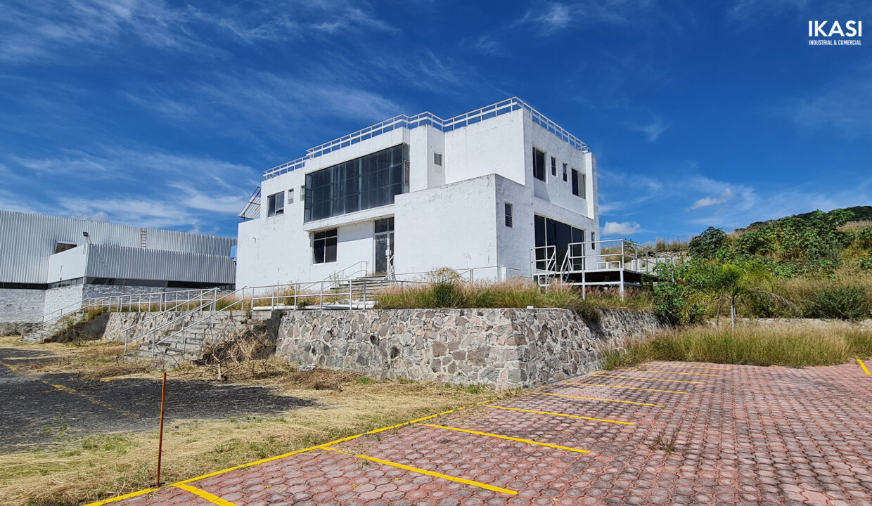 industrial_plant_warehouse_industrial-building_industrial_realtor_acambaro_japanese_automotive_company_12