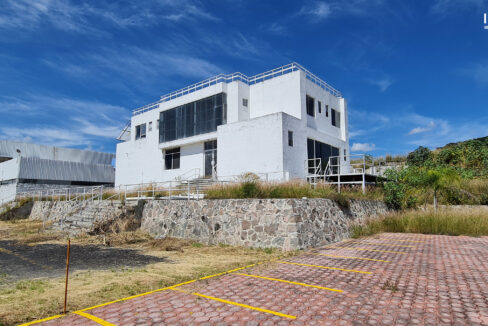 industrial_plant_warehouse_industrial-building_industrial_realtor_acambaro_japanese_automotive_company_12